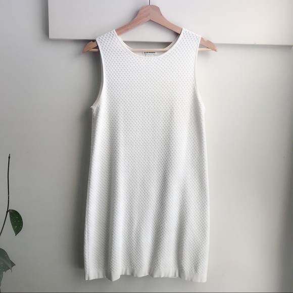 🦋2/$40 SALE🦋 Club Monaco White Shift Dress-S - Picture 1 of 5